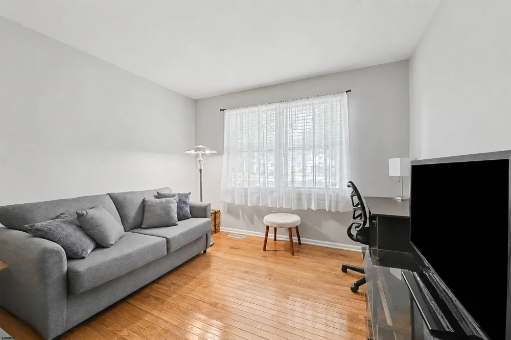 38 Jill Ave Marmora, NJ 08223