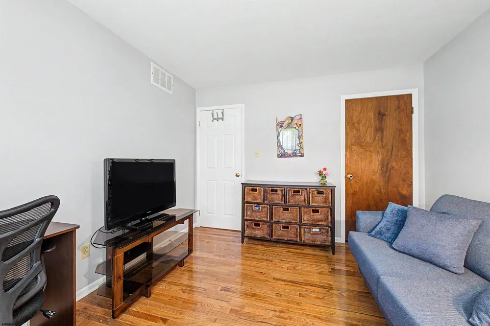 38 Jill Ave Marmora, NJ 08223