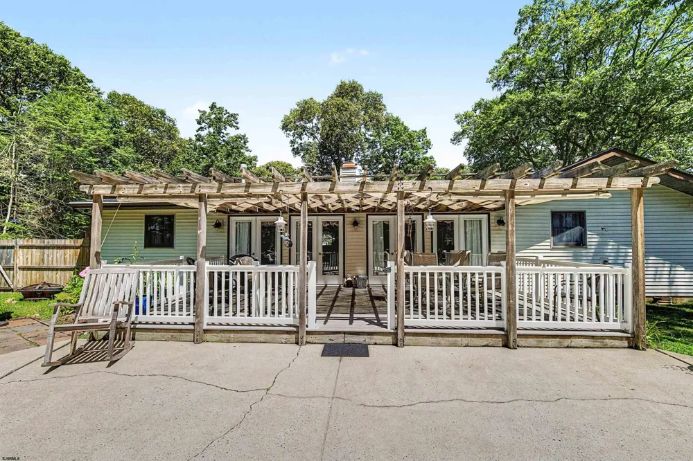 38 Jill Ave Marmora, NJ 08223