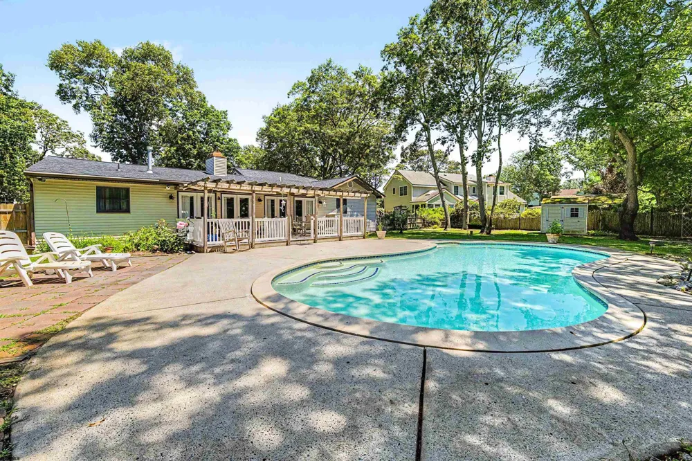 38 Jill Ave Marmora, NJ 08223