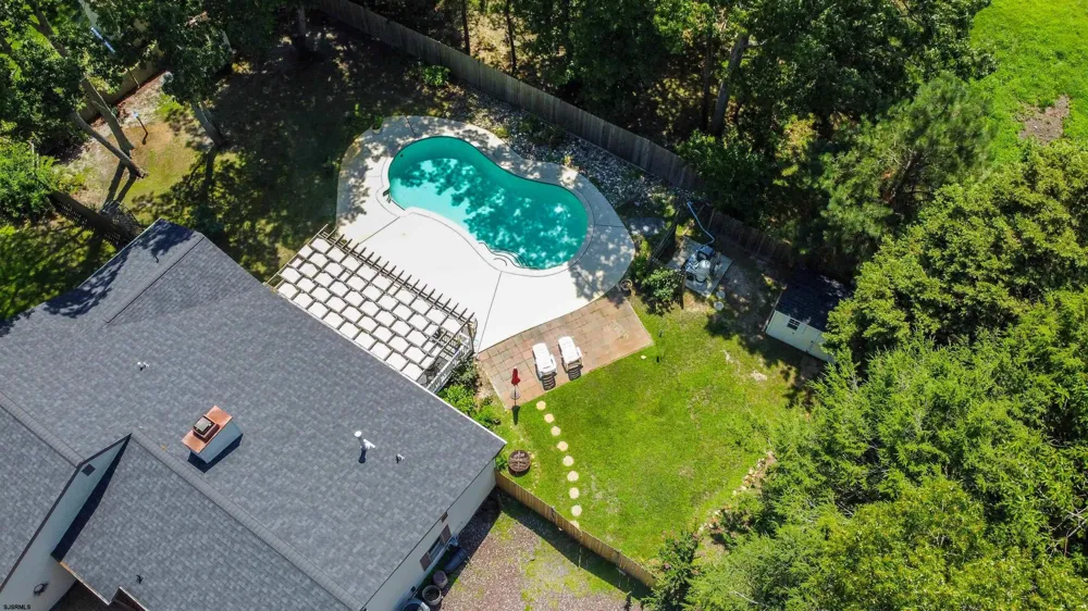 38 Jill Ave Marmora, NJ 08223