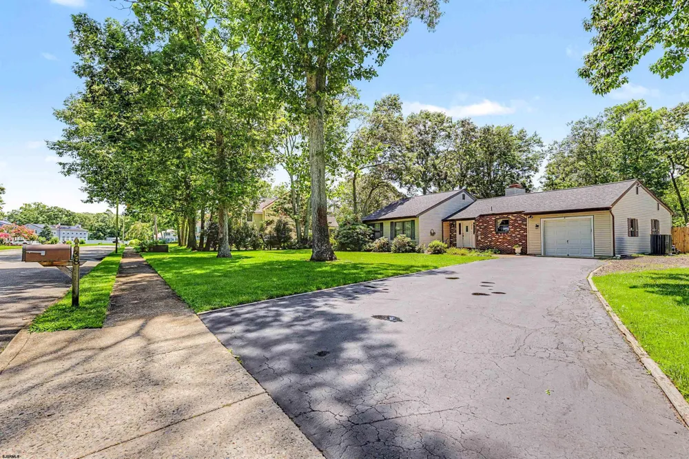38 Jill Ave Marmora, NJ 08223