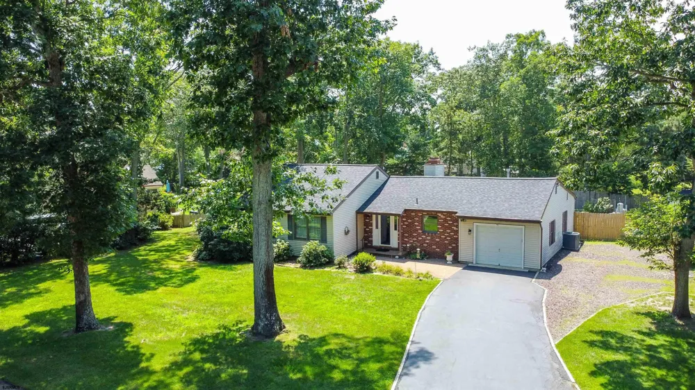 38 Jill Ave Marmora, NJ 08223