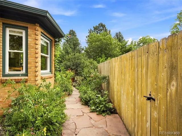 1010 Newport Street Denver, CO 80220