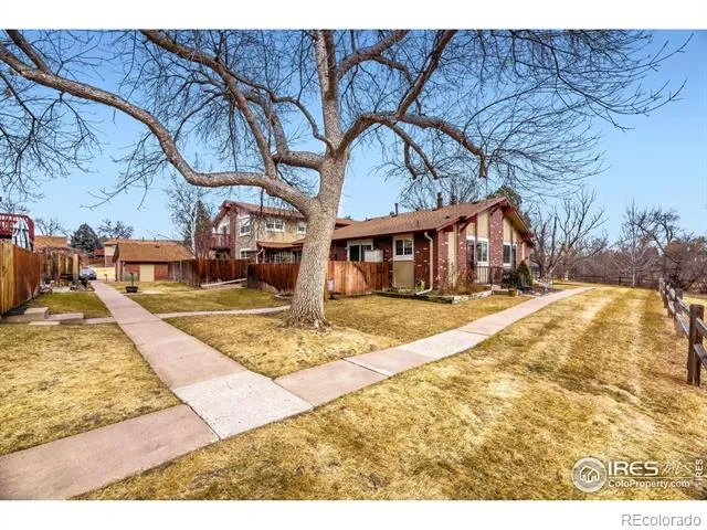 7216 W Portland Avenue Littleton, CO 80128