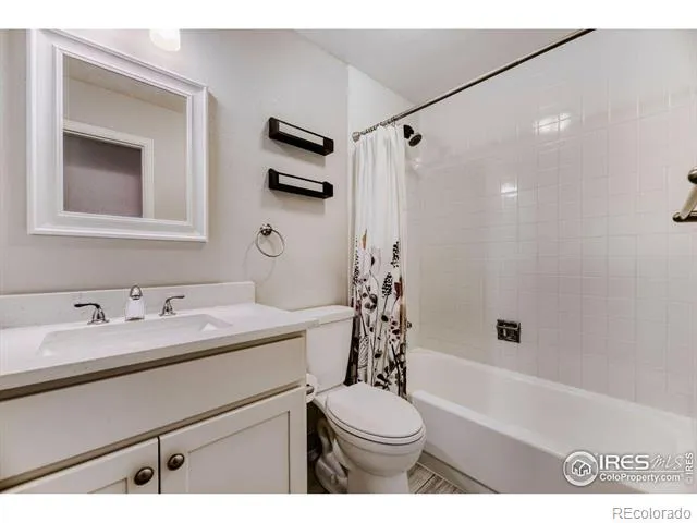 7216 W Portland Avenue Littleton, CO 80128