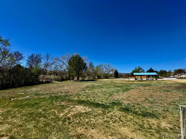 7216 W Portland Avenue Littleton, CO 80128
