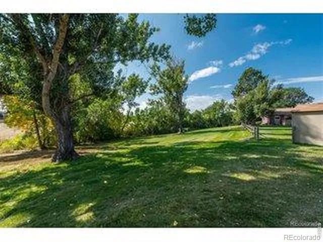7216 W Portland Avenue Littleton, CO 80128