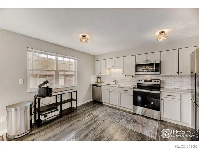 7216 W Portland Avenue Littleton, CO 80128