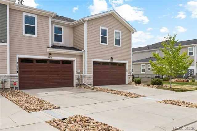762 Stonebridge Drive Longmont, CO 80503