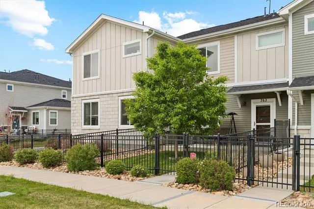 762 Stonebridge Drive Longmont, CO 80503