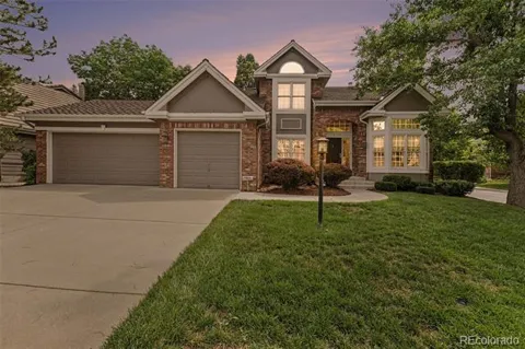 4725 E Pinewood Circle