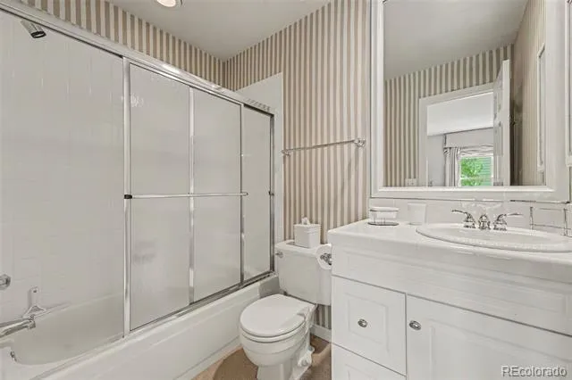 4725 E Pinewood Circle Centennial, CO 80121