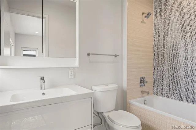 3155 W 26th #L Avenue Denver, CO 80211