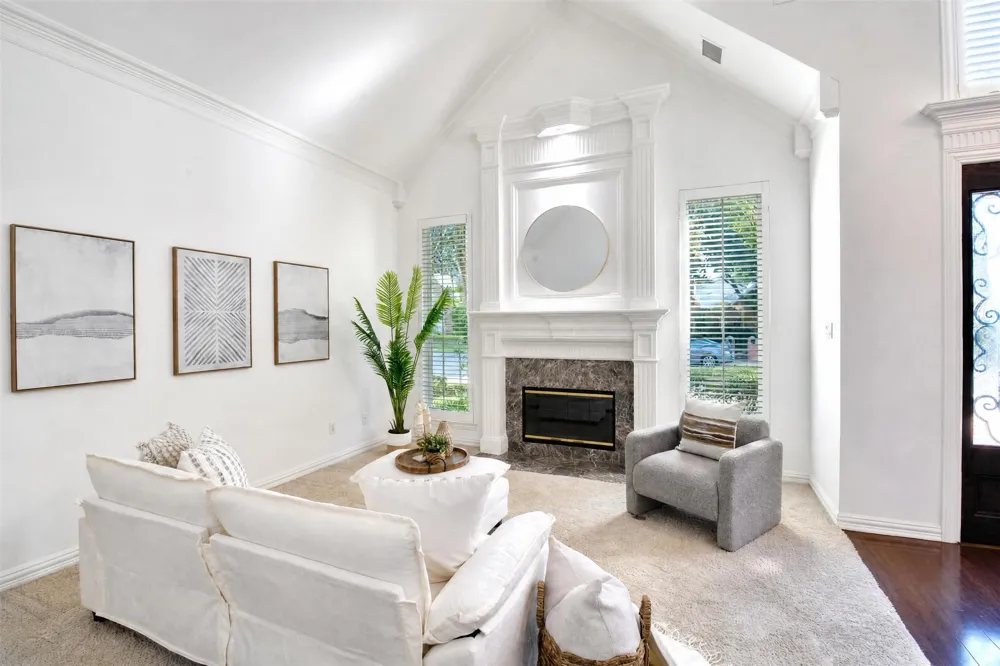 8344 Coral Drive Dallas, TX 75243
