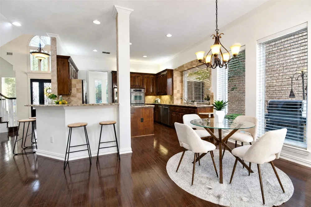8344 Coral Drive Dallas, TX 75243