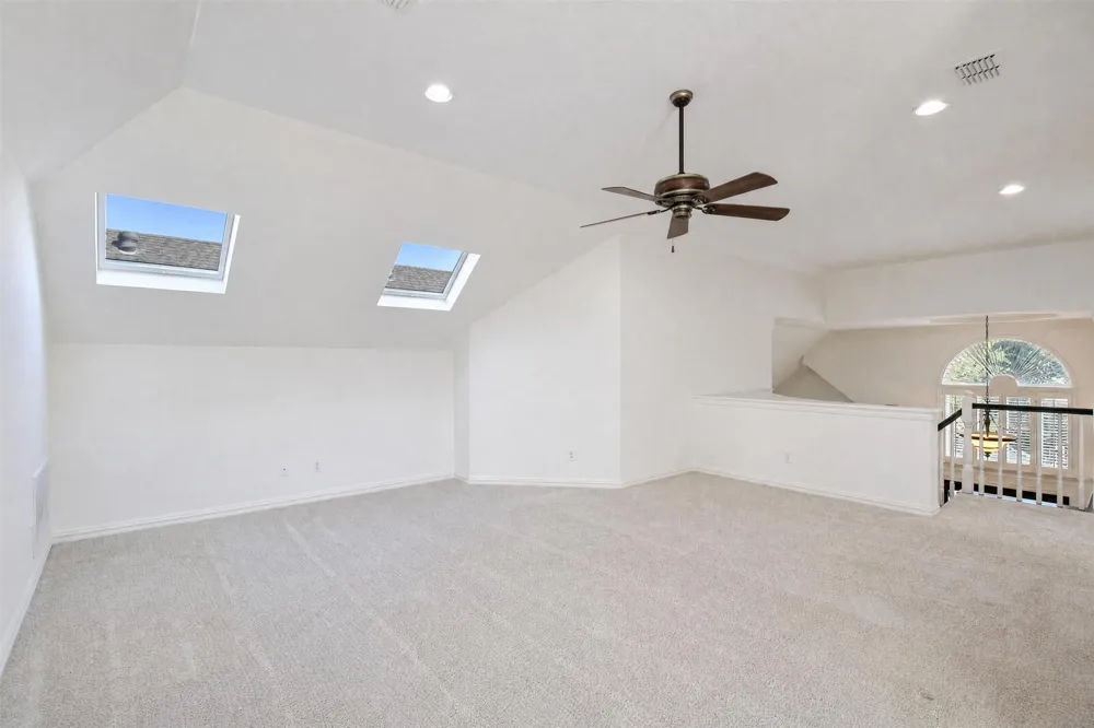 8344 Coral Drive Dallas, TX 75243