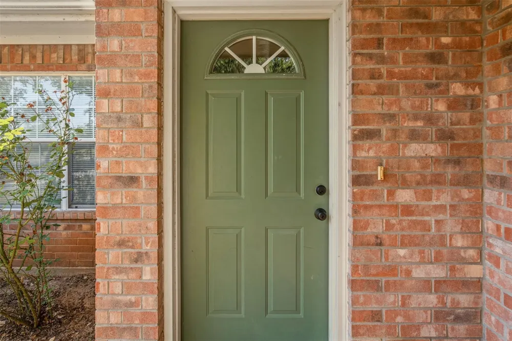 904 E 3rd B Street Weatherford, TX 76086
