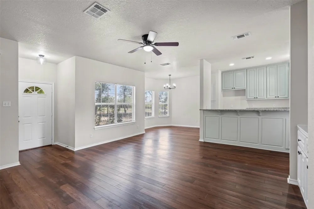 904 E 3rd B Street Weatherford, TX 76086