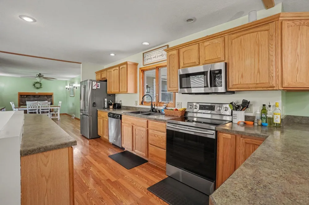 12996 Bayview Drive Vicksburg, MI 49097