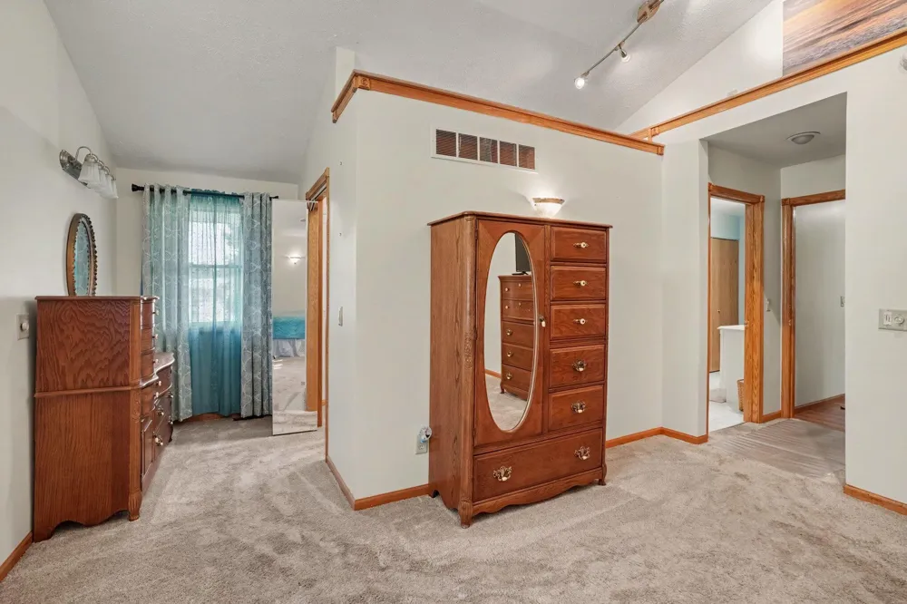 12996 Bayview Drive Vicksburg, MI 49097