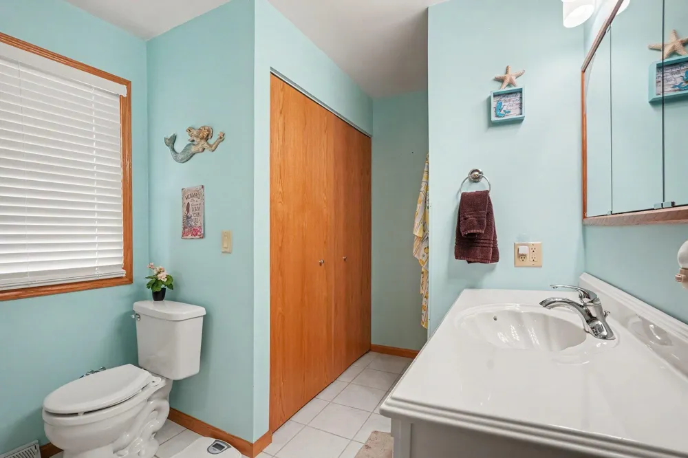 12996 Bayview Drive Vicksburg, MI 49097