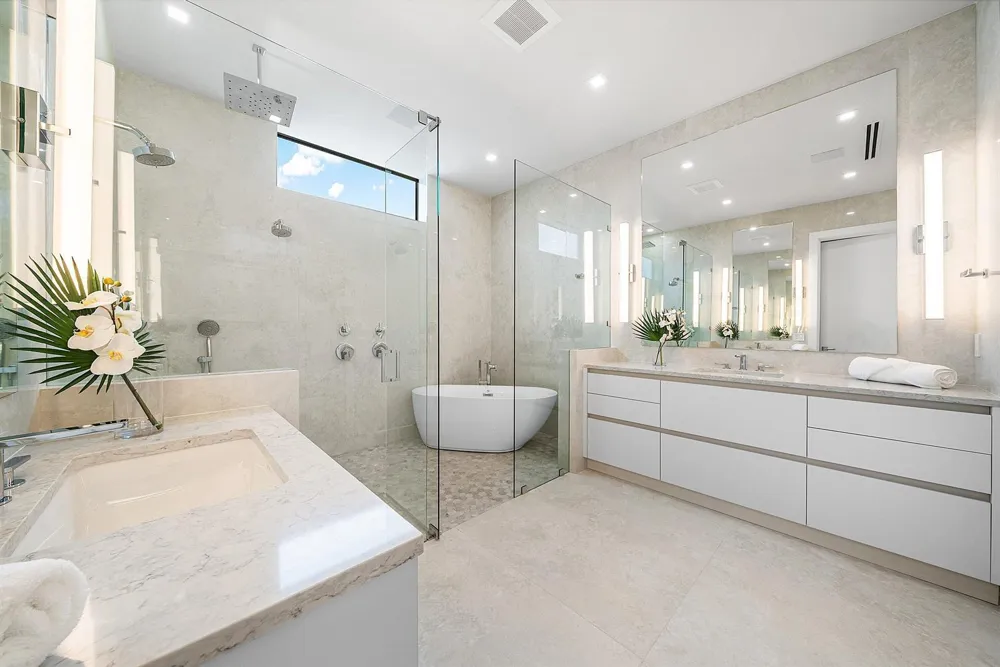 718 LAKE AVENUE Delray Beach, FL 33483