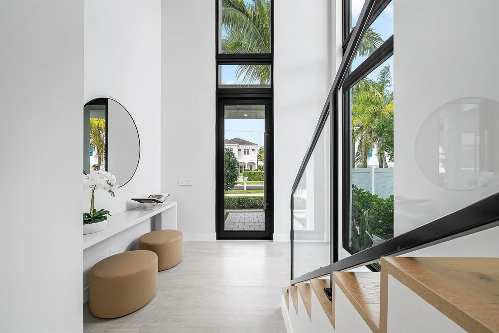 718 LAKE AVENUE Delray Beach, FL 33483