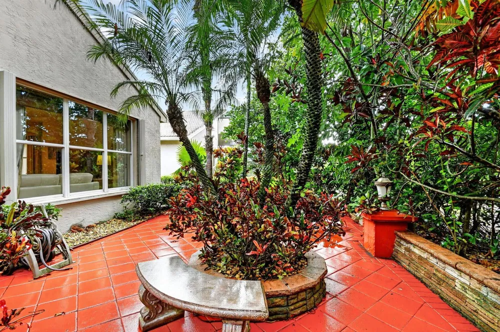 8934 MAJORCA BAY DRIVE Lake Worth, FL 33467