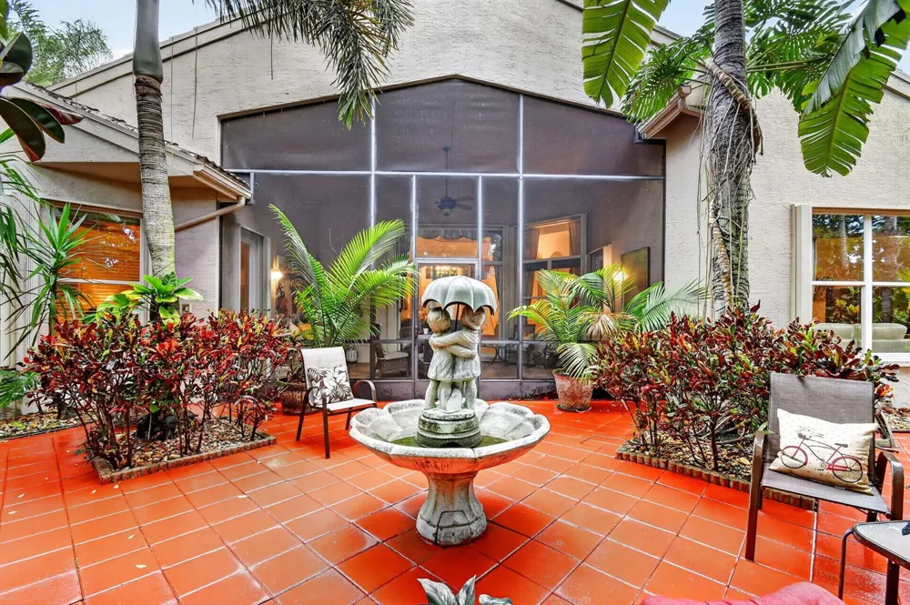 8934 MAJORCA BAY DRIVE Lake Worth, FL 33467
