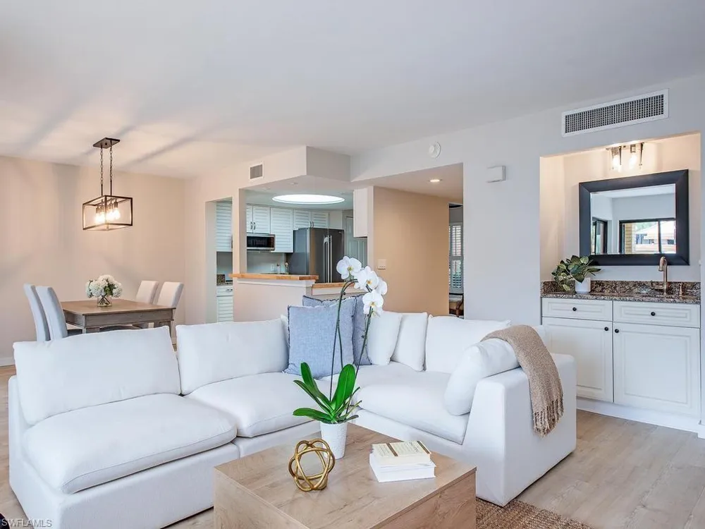 6710 Pelican Bay Boulevard #412 Naples, FL 34108
