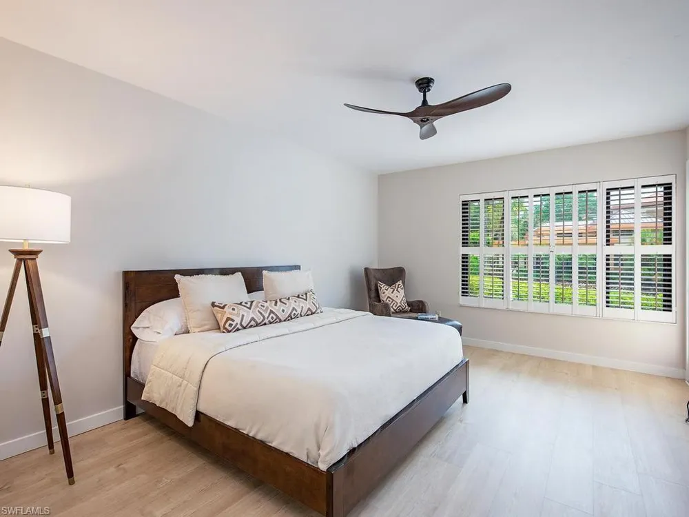 6710 Pelican Bay Boulevard #412 Naples, FL 34108