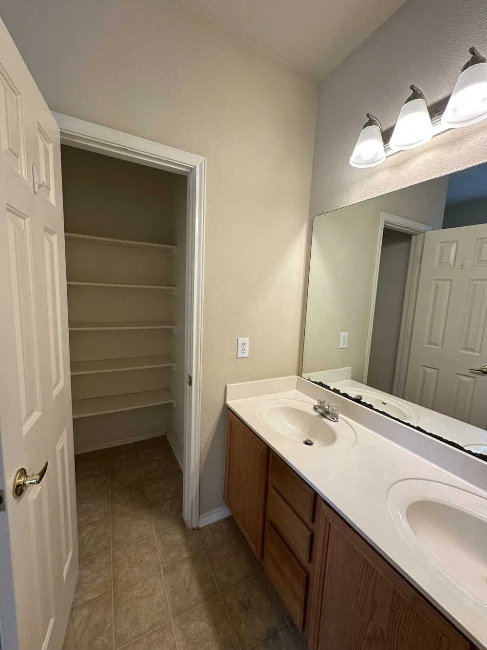 4507 Peach Grove Road Austin, TX 78744