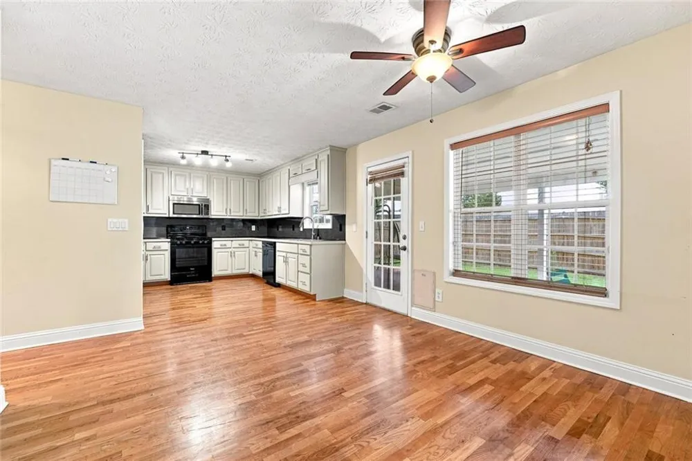4120 Savannah Ridge Trace Loganville, GA 30052