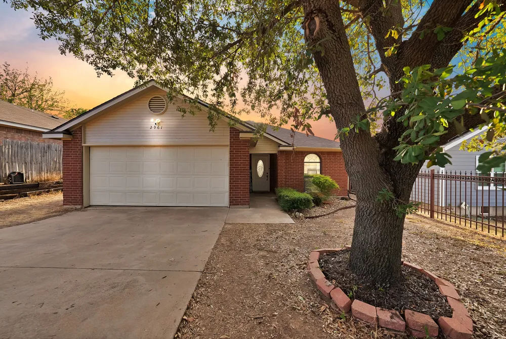 2961 Roosevelt Avenue Fort Worth, TX 76106