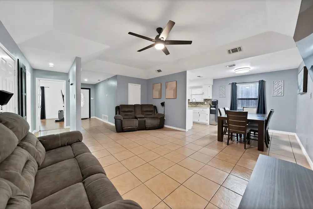 2961 Roosevelt Avenue Fort Worth, TX 76106