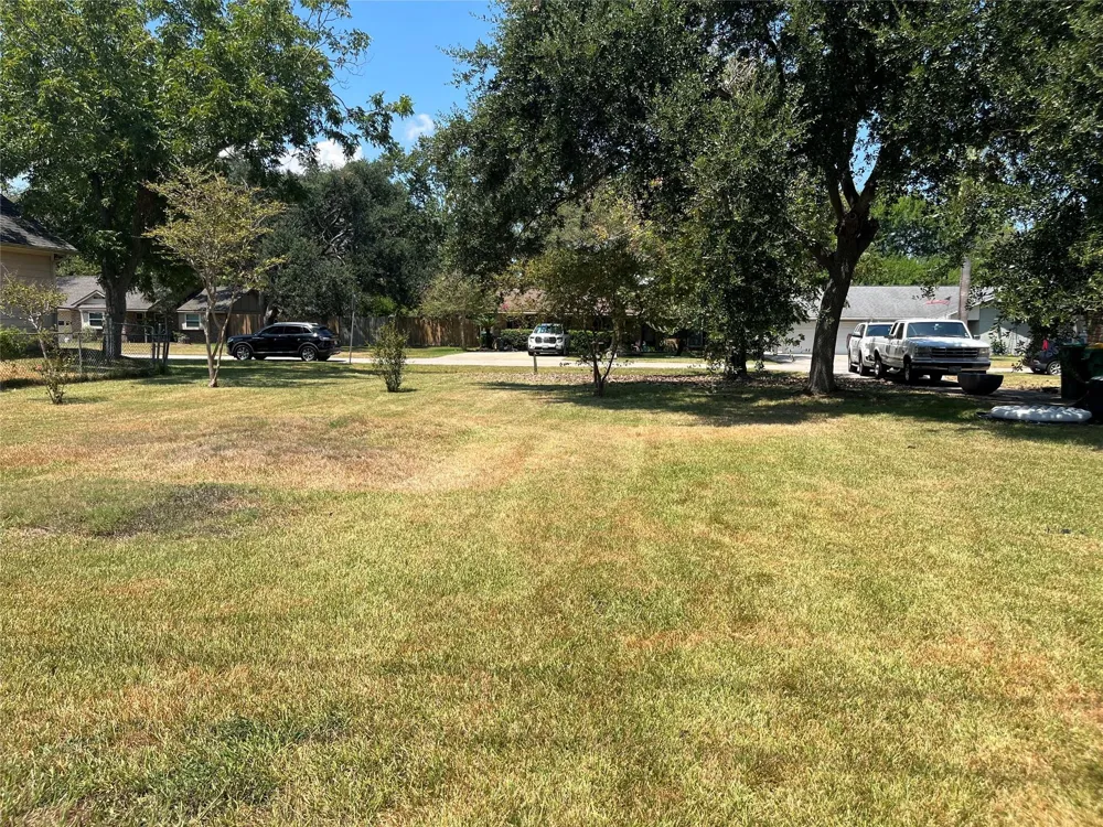 1871 Aspen Lane Seabrook, TX 77586