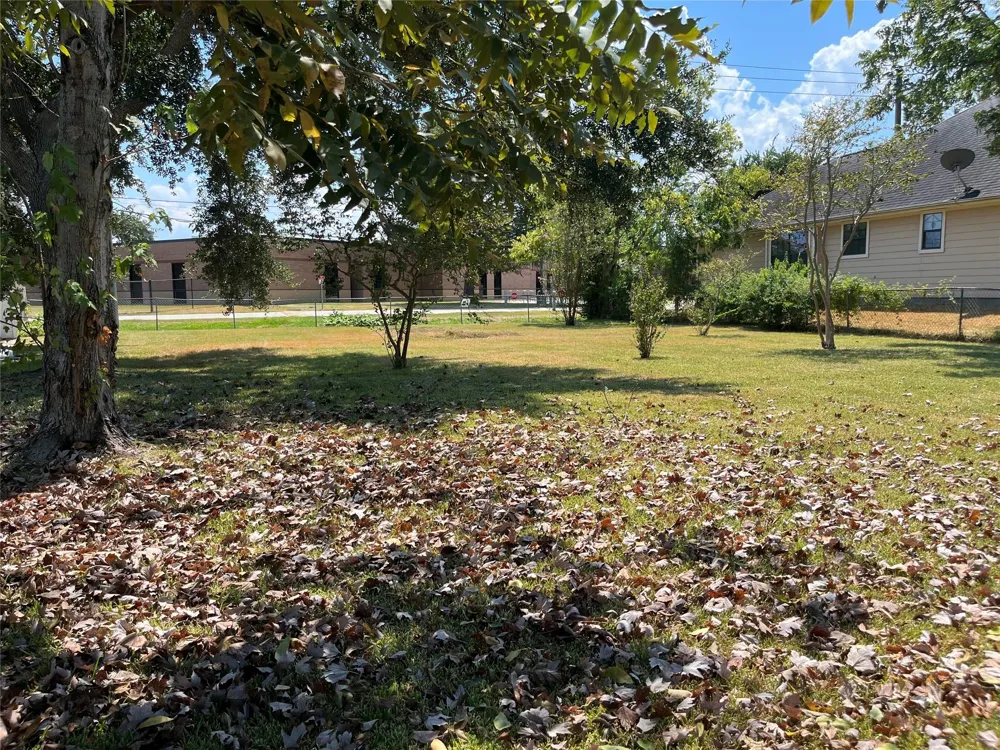 1871 Aspen Lane Seabrook, TX 77586