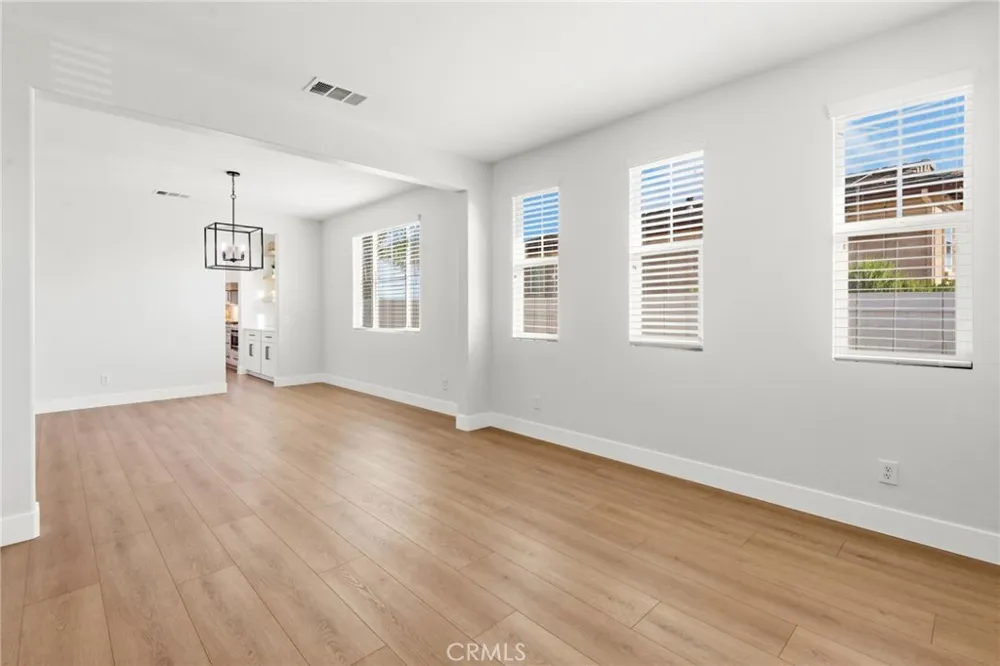 36610 Silk Oak Terrace Place Murrieta, CA 92562