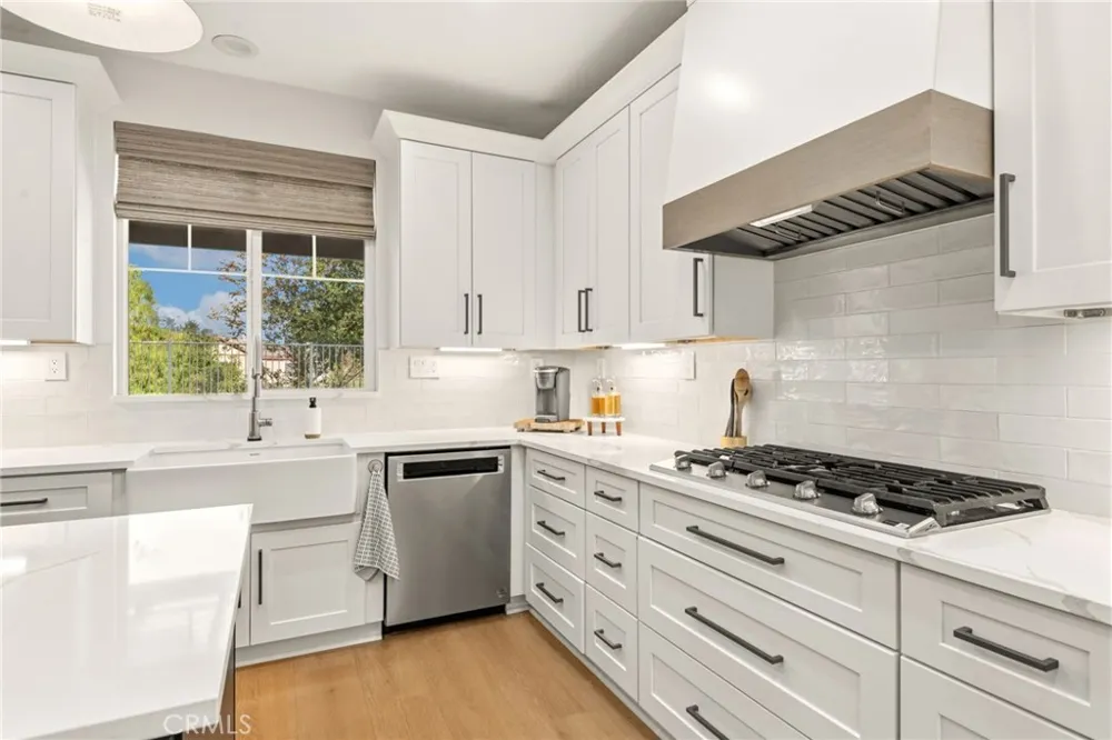 36610 Silk Oak Terrace Place Murrieta, CA 92562