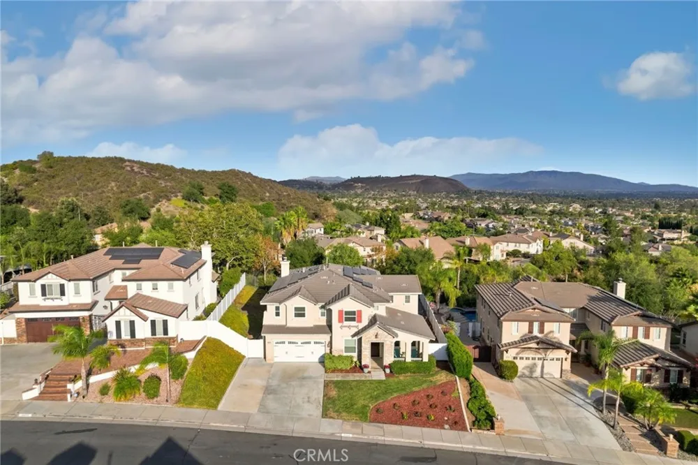 36610 Silk Oak Terrace Place Murrieta, CA 92562