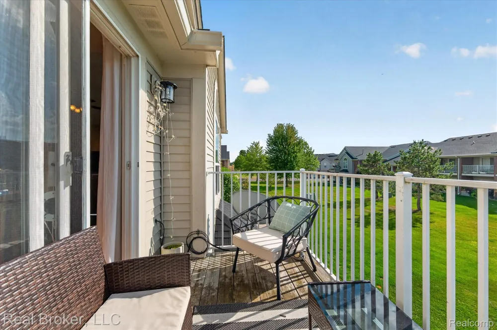 51747 Adler Park Drive W Chesterfield Township, MI 48051
