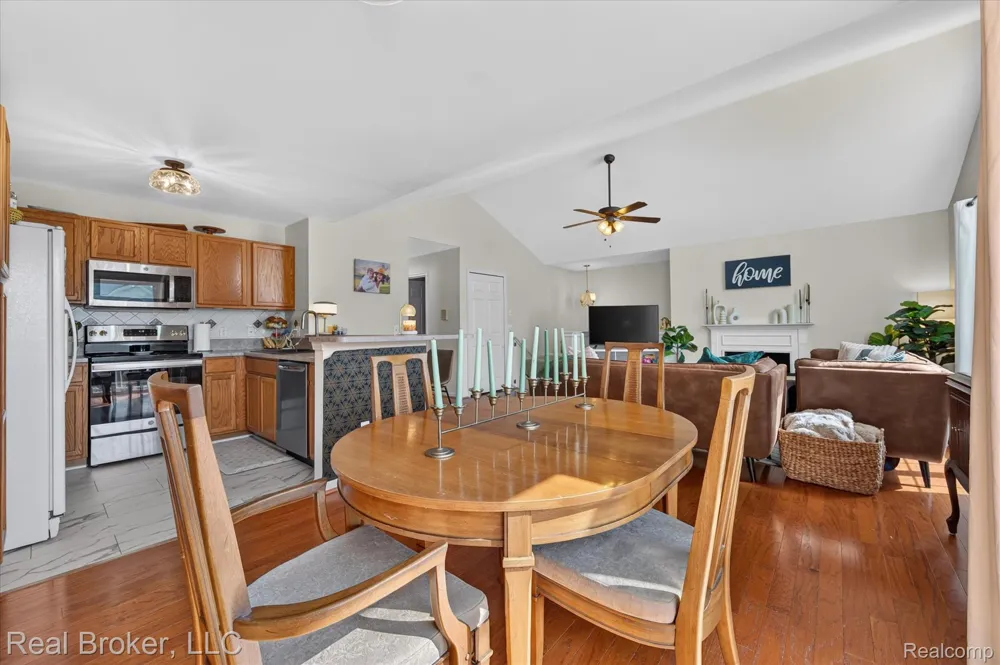 51747 Adler Park Drive W Chesterfield Township, MI 48051