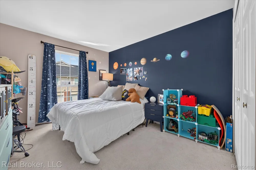 51747 Adler Park Drive W Chesterfield Township, MI 48051