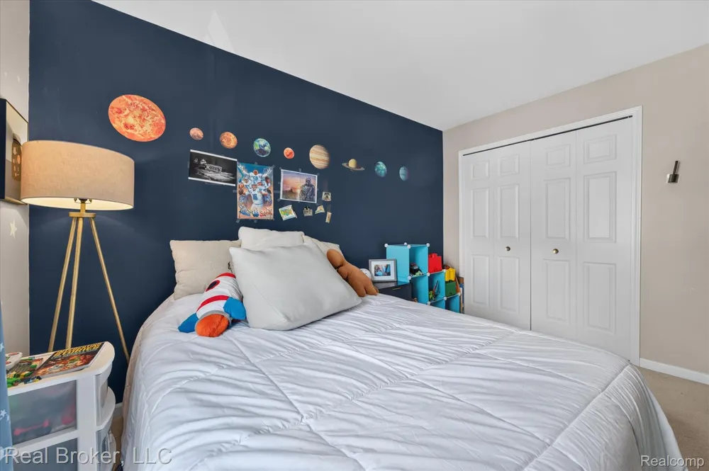 51747 Adler Park Drive W Chesterfield Township, MI 48051