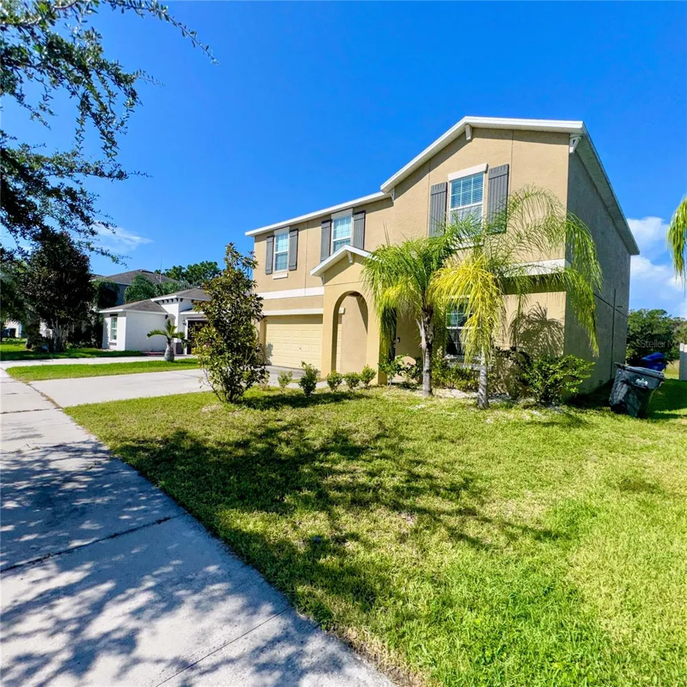 6711 TRENT CREEK DRIVE Sun City Center, FL 33573