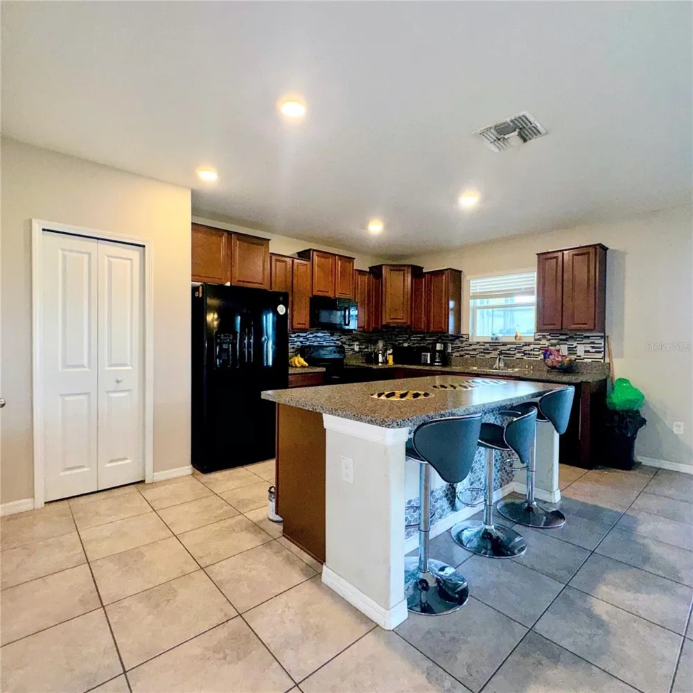 6711 TRENT CREEK DRIVE Sun City Center, FL 33573
