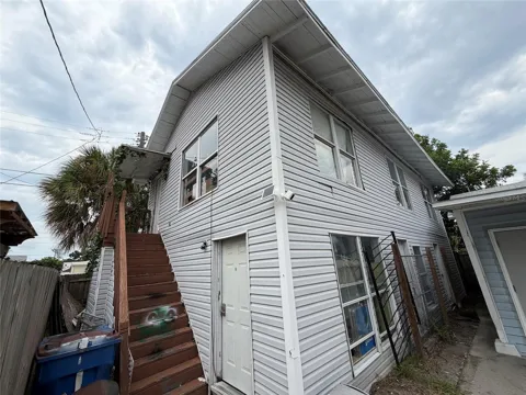 614 15TH STREET