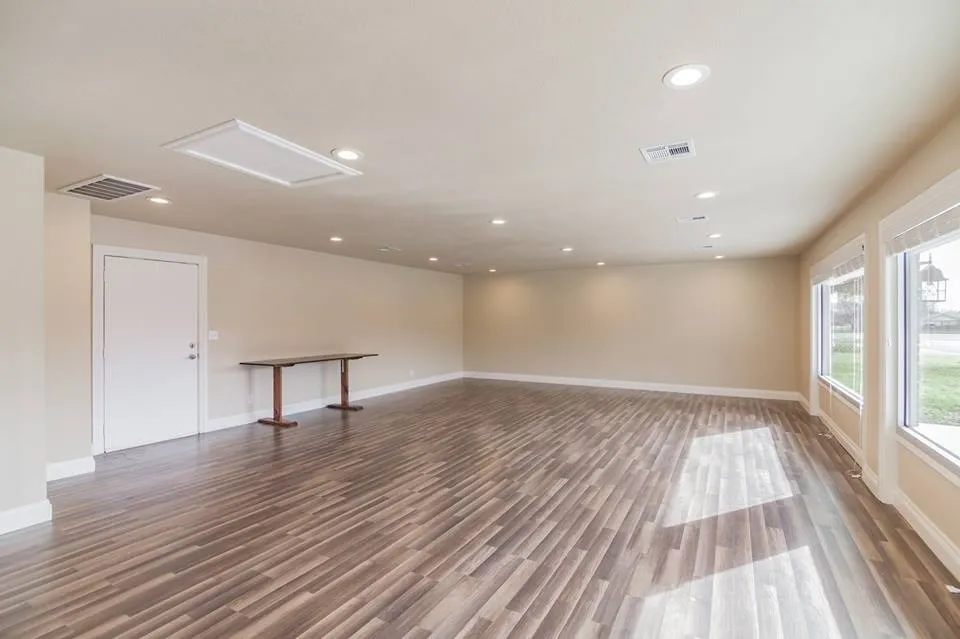 201 Taylor Street Hutto, TX 78634