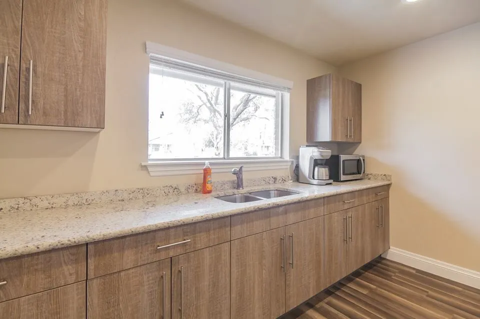 201 Taylor Street Hutto, TX 78634